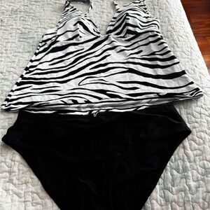 Cupshe Black and White Zebra Print tankini